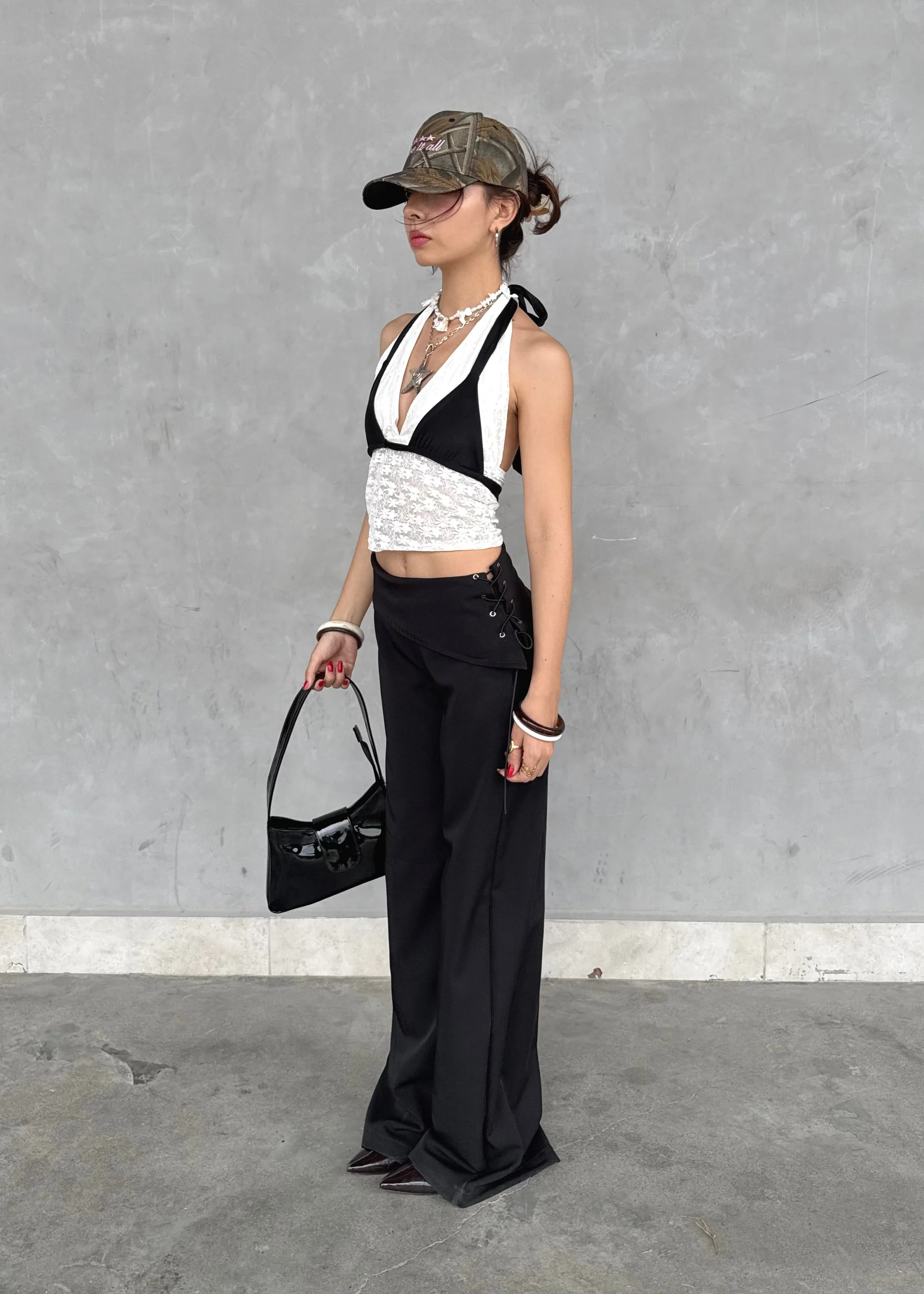 WOMAN | MANVA